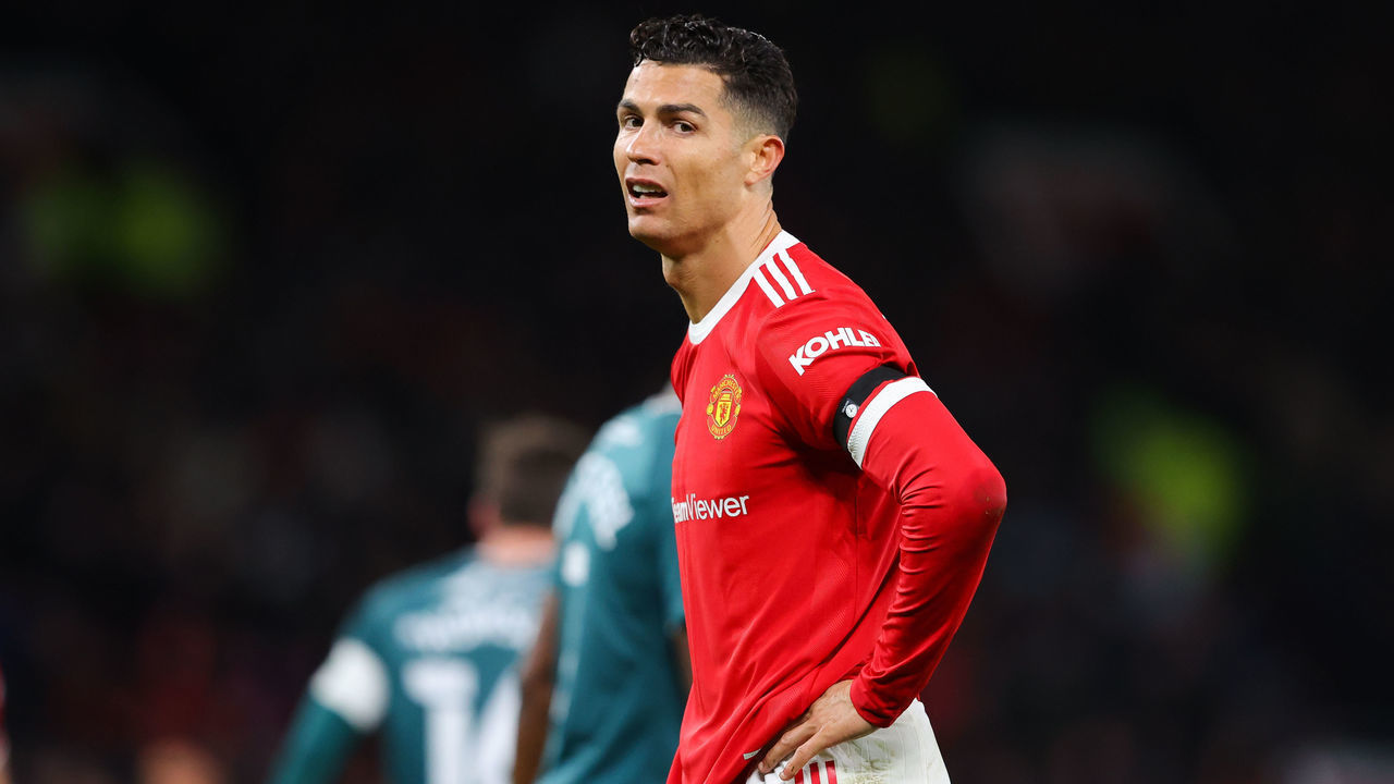 MANCHESTER, ENGLAND - FEBRUARY 04: Cristiano Ronaldo of Manchester United looks dejected during the Emirates FA Cup Fourth Round match between Manchester United and Middlesbrough at Old Trafford on February 04, 2022 in Manchester, England.