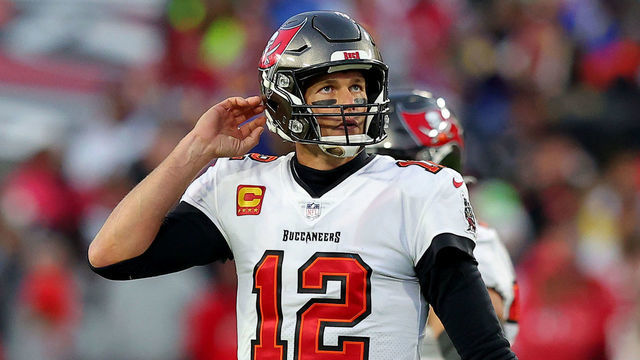 TAMPA, FLORIDA - JANUARY 23: Tom Brady #12 of the Tampa Bay Buccaneers reacts in the fourth quarter of the game against the Los Angeles Rams in the NFC Divisional Playoff game at Raymond James Stadium on January 23, 2022 in Tampa, Florida.