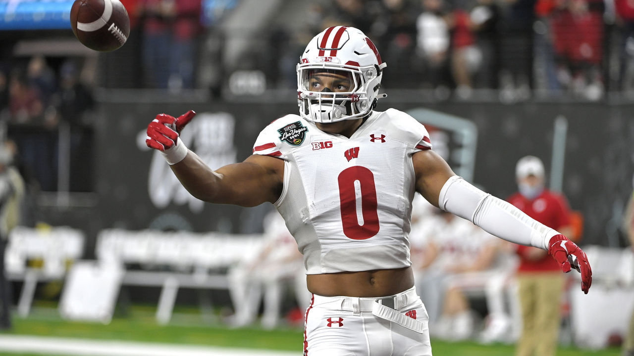 LAS VEGAS, NEVADA - DECEMBER 30: Running back Braelon Allen #0 of the Wisconsin Badgers warms up before a game against the Arizona State Sun Devils in the SRS Distribution Las Vegas Bowl at Allegiant Stadium on December 30, 2021 in Las Vegas, Nevada. The Badgers defeated the Sun Devils 20-13.