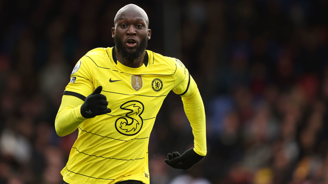LONDON, ENGLAND - FEBRUARY 19: Romelu Lukaku of Chelsea during the Premier League match between Crystal Palace and Chelsea at Selhurst Park on February 19, 2022 in London, United Kingdom.