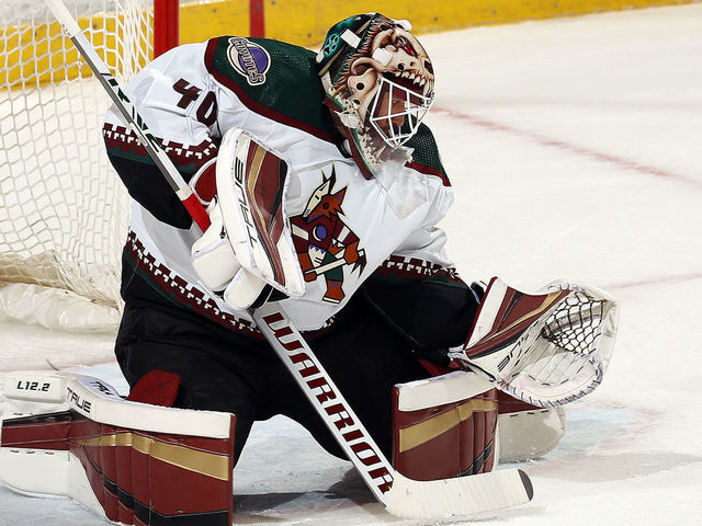SUNRISE, FL - OCTOBER 25: Goaltender Carter Hutton #40 of the Arizona Coyotes defends the net against the Florida Panthers at the FLA Live Arena on October 25, 2021 in Sunrise, Florida.