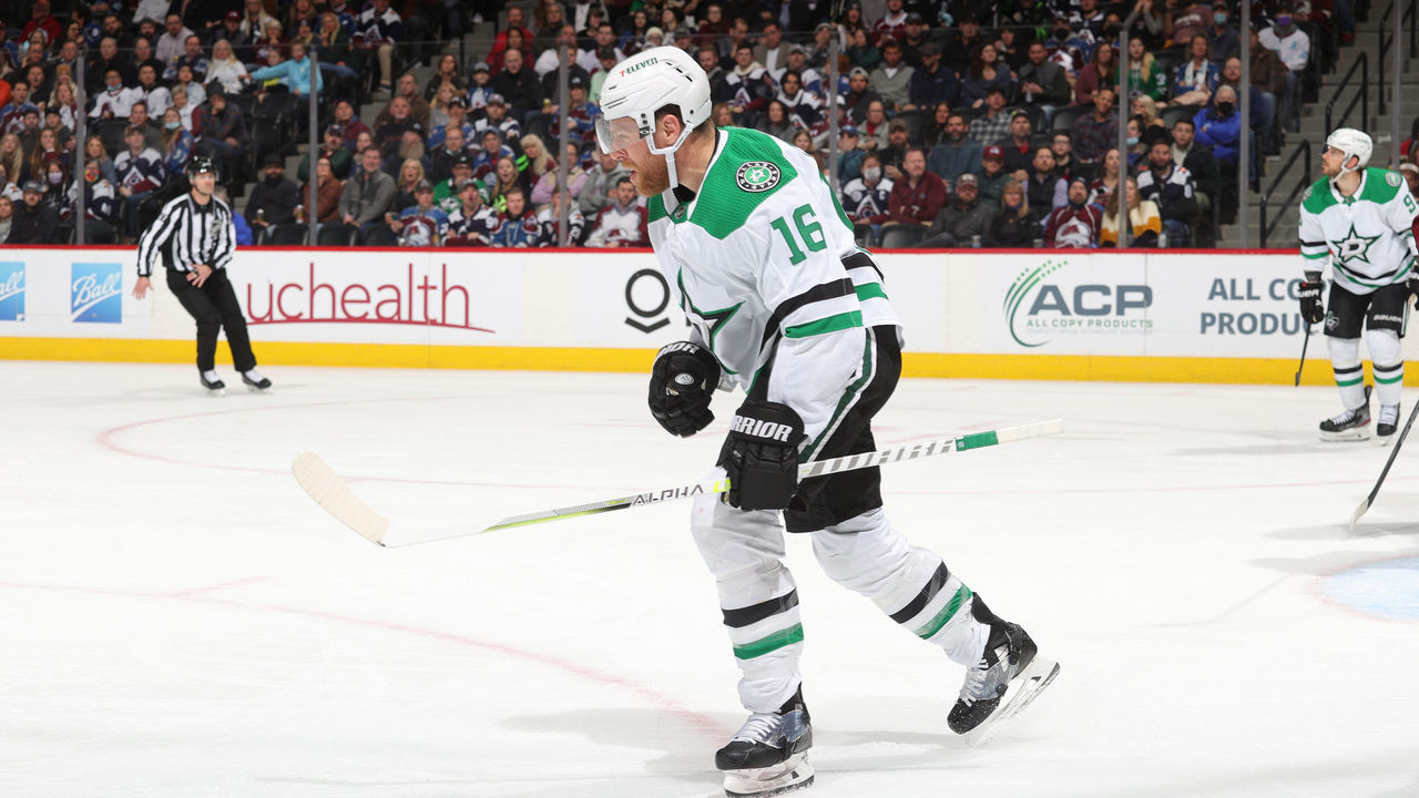 DENVER, COLORADO - FEBRUARY 15: Joe Pavelski #16 of the Dallas Stars celebrates a goal against the Colorado Avalanche with his bench at Ball Arena on February 15, 2022 in Denver, Colorado.