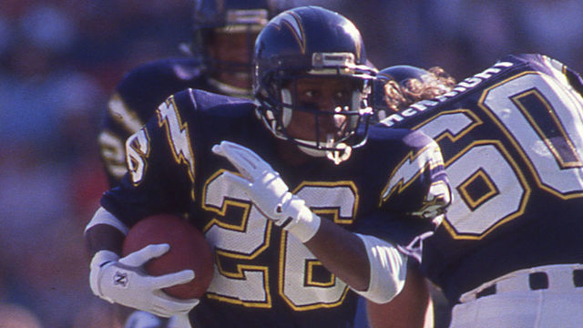 SAN DIEGO, CA: Lionel Jamesof the San Diego Chargers circa 1988 rushes against the San Francisco 49ers at Jack Murphy Stadium in San Diego, California.