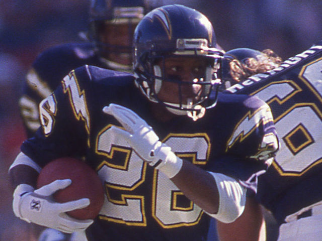 SAN DIEGO, CA: Lionel Jamesof the San Diego Chargers circa 1988 rushes against the San Francisco 49ers at Jack Murphy Stadium in San Diego, California.
