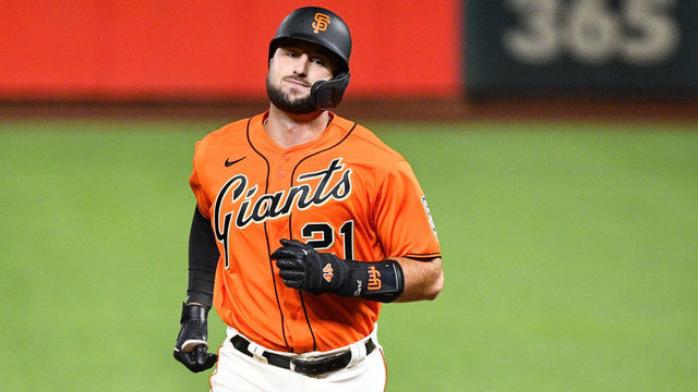 SAN FRANCISCO, CA - SEPTEMBER 25: San Francisco Giants catcher Joey Bart (21) looks on during Game 2 of MLB doubleheader between the San Diego Padres and the San Francisco Giants on September 25, 2020 at Oracle Park in San Francisco, CA. The 2020 regular season has been shortened to 60 games due to the COVID-19 Pandemic.