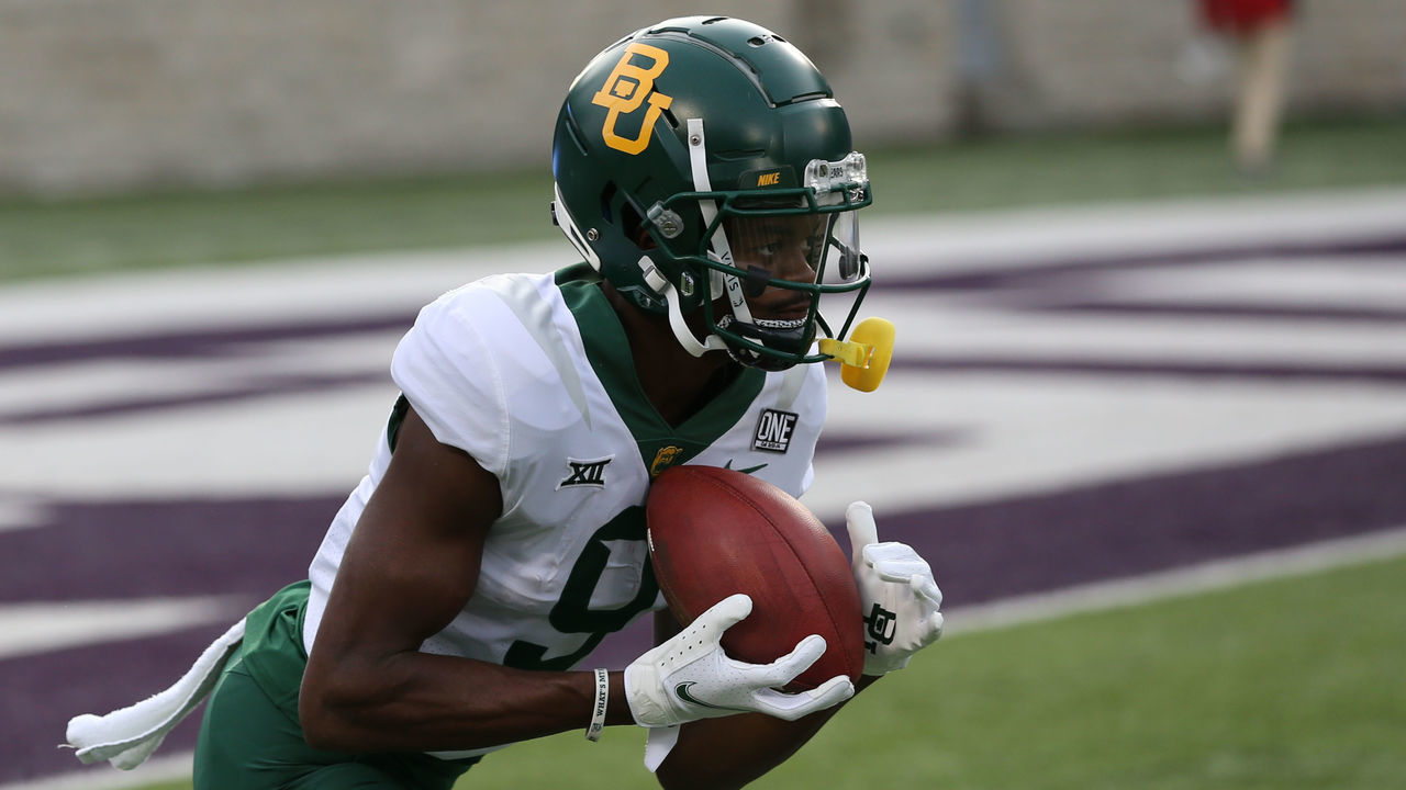 MANHATTAN, KS - NOVEMBER 20: Baylor Bears wide receiver Tyquan Thornton (9) before a Big 12 football game between the Baylor Bears and Kansas State Wildcats on Nov 20, 2021 at Bill Snyder Family Stadium in Manhattan, KS.