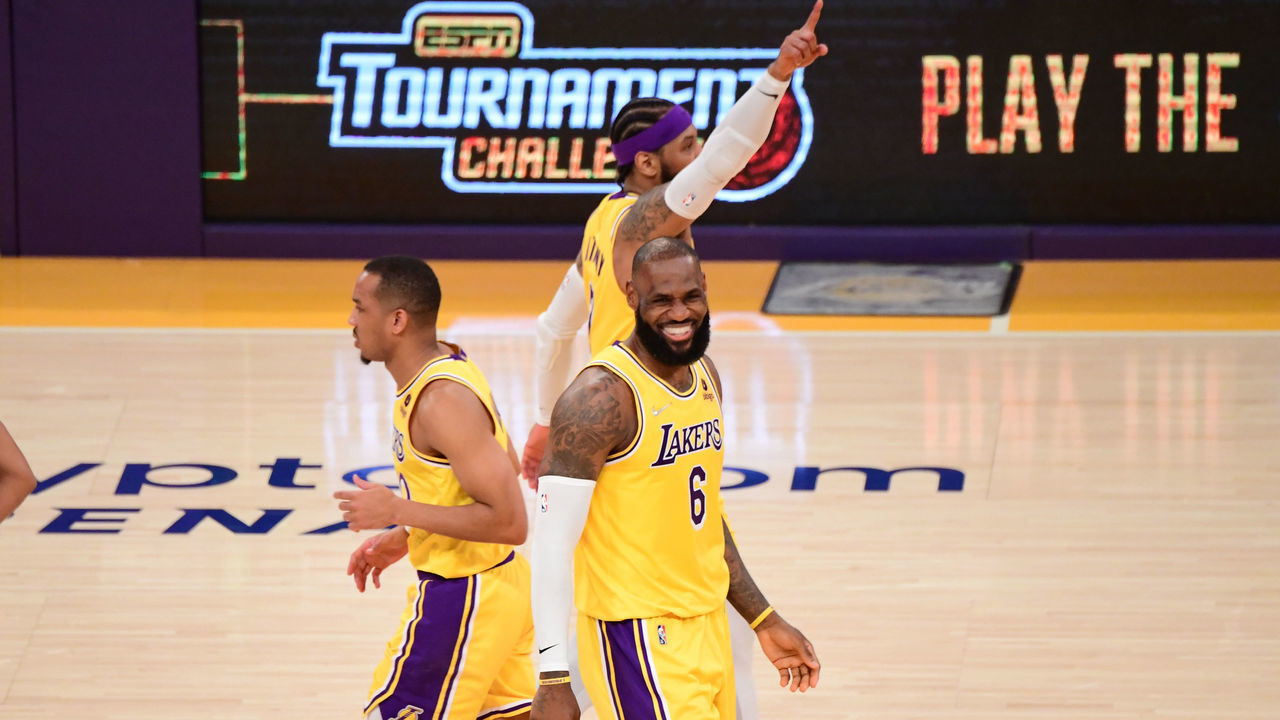 LOS ANGELES, CA - MARCH 5: LeBron James #6 of the Los Angeles Lakers smiles during the game against the Golden State Warriors on March 5, 2022 at Crypto.Com Arena in Los Angeles, California. NOTE TO USER: User expressly acknowledges and agrees that, by downloading and/or using this Photograph, user is consenting to the terms and conditions of the Getty Images License Agreement. Mandatory Copyright Notice: Copyright 2022 NBAE