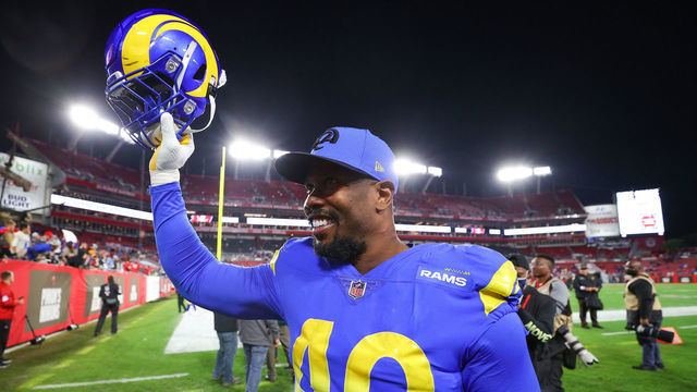 TAMPA, FLORIDA - JANUARY 23: Von Miller #40 of the Los Angeles Rams reacts after defeating the Tampa Bay Buccaneers 30-27 in the NFC Divisional Playoff game at Raymond James Stadium on January 23, 2022 in Tampa, Florida.