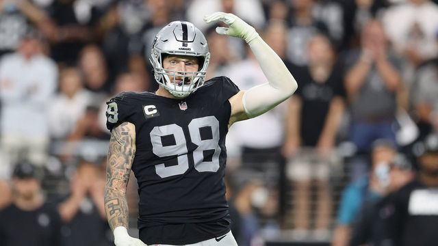 LAS VEGAS, NEVADA - SEPTEMBER 13: Defensive end Maxx Crosby #98 of the Las Vegas Raiders during the NFL game against the Baltimore Ravens at Allegiant Stadium on September 13, 2021 in Las Vegas, Nevada. The Raiders defeated the Ravens 33-27 in overtime.