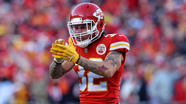 KANSAS CITY, MISSOURI - JANUARY 30: Free safety Tyrann Mathieu #32 of the Kansas City Chiefs celebrates a defensive stop against the Cincinnati Bengals during the third quarter of the AFC Championship Game at Arrowhead Stadium on January 30, 2022 in Kansas City, Missouri.