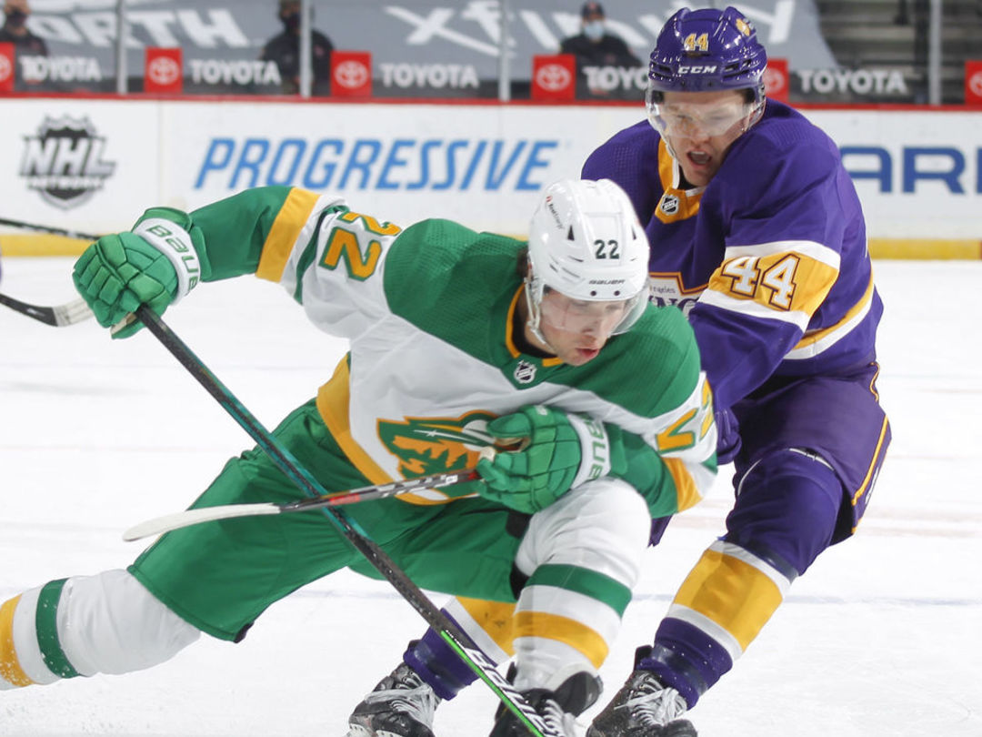 Report: NHL 'Reverse Retro' jerseys to return next season