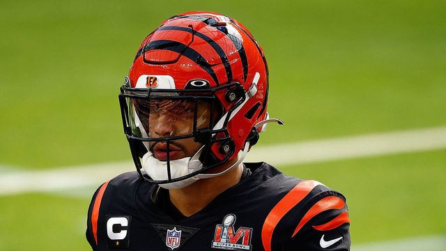 INGLEWOOD, CALIFORNIA - FEBRUARY 13: Jessie Bates #30 of the Cincinnati Bengals looks on prior to Super Bowl LVI against the Los Angeles Rams at SoFi Stadium on February 13, 2022 in Inglewood, California.
