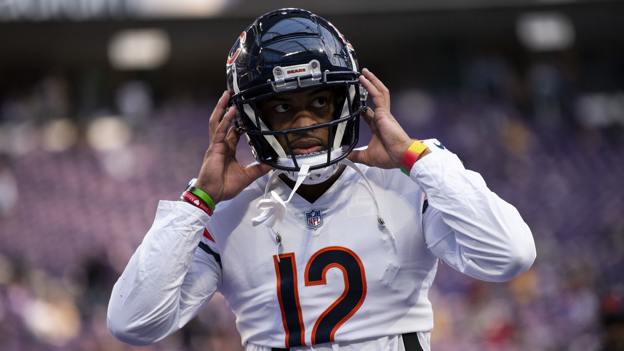 MINNEAPOLIS, MN - JANUARY 09: Allen Robinson #12 of the Chicago Bears heads to the locker room before the game against the Minnesota Vikings at U.S. Bank Stadium on January 9, 2022 in Minneapolis, Minnesota.