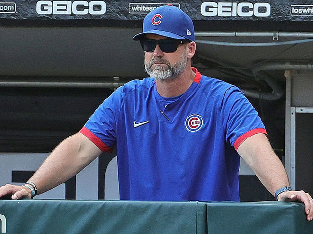 CHICAGO, ILLINOIS - AUGUST 29: Manager David Ross #3 of the Chicago Cubs watches as his team takes on the Chicago White Sox at Guaranteed Rate Field on August 29, 2021 in Chicago, Illinois. The White Sox defeated the Cubs 13-1.