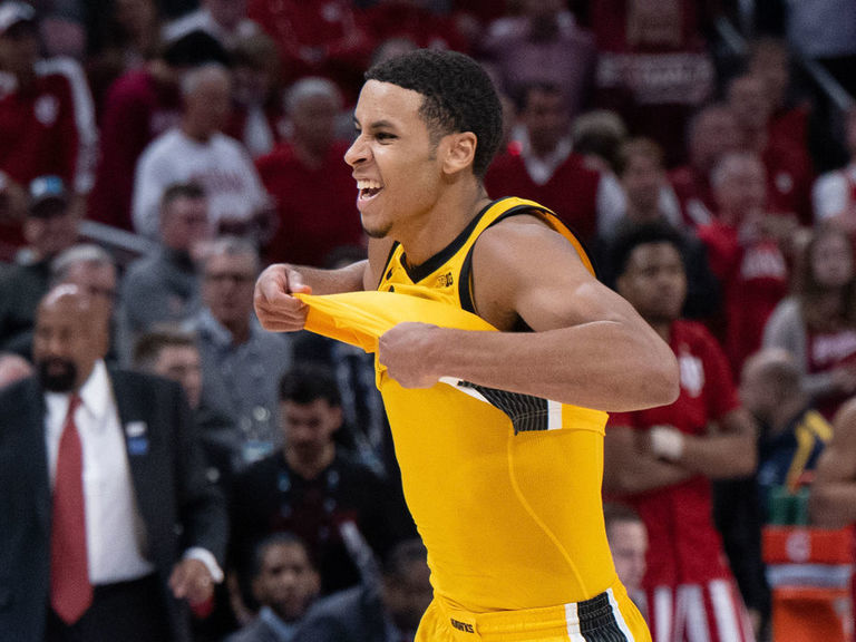 Keegan Murray Entering Name in NBA Draft - Sports Illustrated Iowa Hawkeyes  News, Analysis and More