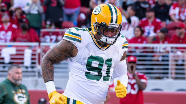 SANTA CLARA, CA - SEPTEMBER 26: Green Bay Packers outside linebacker Preston Smith (91) prior to the NFL football game between the Green Bay Packers and San Francisco 49ers on September 26, 2021 at Levi's Stadium in Santa Clara, CA