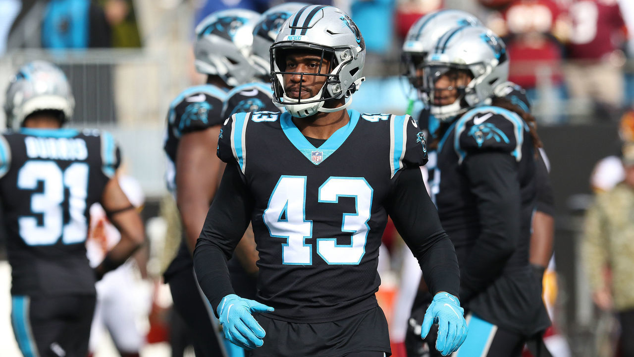 CHARLOTTE, NC - NOVEMBER 21: Haason Reddick (43) outside linebacker of Carolina during an NFL football game between the Washington Football Team and the Carolina Panthers on November 21, 2021, at Bank of America Stadium in Charlotte, N.C.