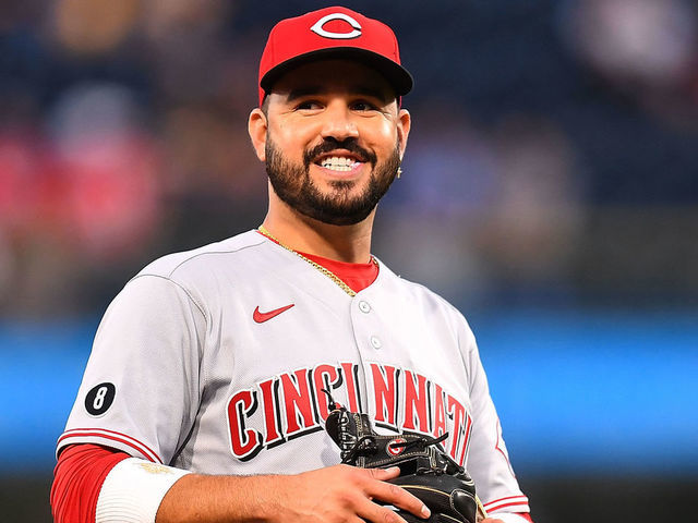 PITTSBURGH, PA - OCTOBER 01: Eugenio Suarez #7 of the Cincinnati Reds in action during the game against the Pittsburgh Pirates at PNC Park on October 1, 2021 in Pittsburgh, Pennsylvania.