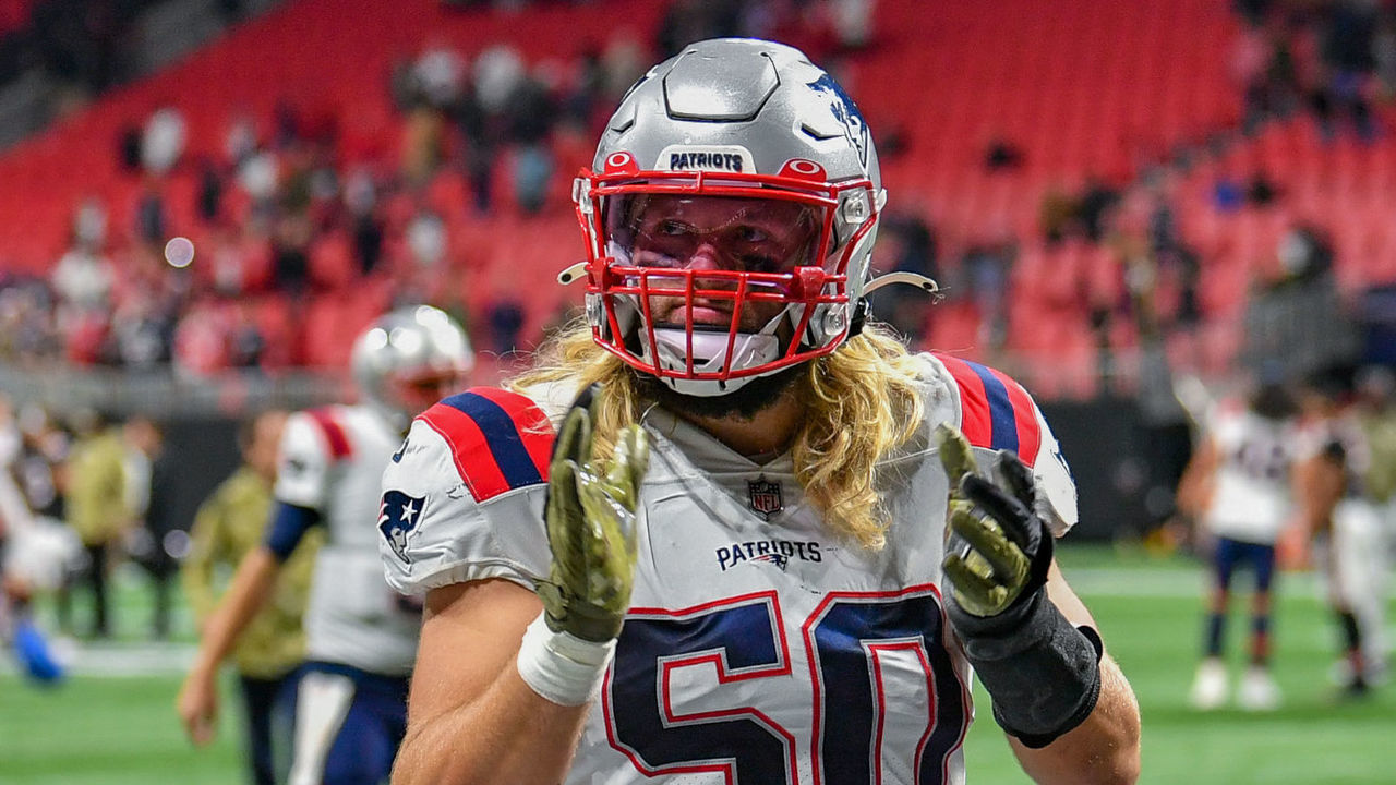 ATLANTA, GA NOVEMBER 18: New England defensive end Chase Winovich (50) acknowledges the fans following the conclusion of the NFL game between the New England Patriots and the Atlanta Falcons on November 18th, 2021 at Mercedes-Benz Stadium in Atlanta, GA.