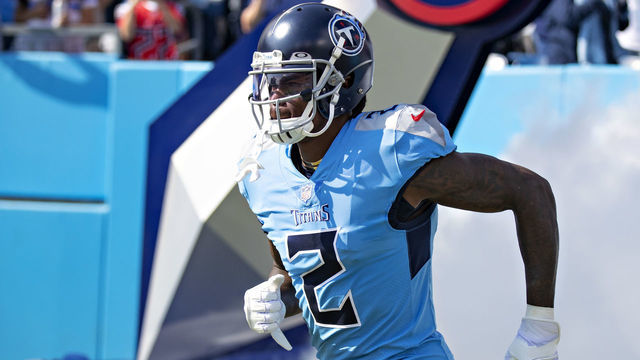 NASHVILLE, TENNESSEE - OCTOBER 24: Julio Jones #2 of the Tennessee Titans runs onto the field during introductions before a game against the Kansas City Chiefs at Nissan Stadium on October 24, 2021 in Nashville, Tennessee. The Titans defeated the Chiefs 27-3.