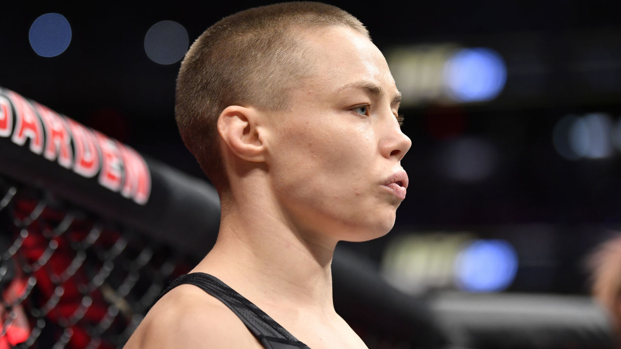 NEW YORK, NEW YORK - NOVEMBER 06: Rose Namajunas prepares to fight Zhang Weili of China in their UFC strawweight championship fight during the UFC 268 event at Madison Square Garden on November 06, 2021 in New York City.