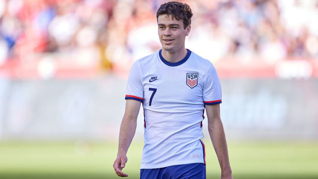 DENVER, CO - JUNE 09: United States forward Gio Reyna (7) looks on in action during an international friendly match between the United States and Costa Rica on June 9, 2021, at Rio Tinto Stadium in Sandy, UT.