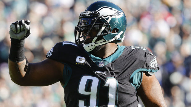 PHILADELPHIA, PENNSYLVANIA - DECEMBER 26: Fletcher Cox #91 of the Philadelphia Eagles celebrates against the New York Giants at Lincoln Financial Field on December 26, 2021 in Philadelphia, Pennsylvania.
