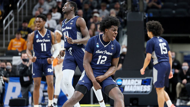 INDIANAPOLIS, INDIANA - MARCH 19: Clarence Rupert #12 of the St. Peter's Peacocks reacts in the second half against the Murray State Racers during the second round of the 2022 NCAA Men's Basketball Tournament at Gainbridge Fieldhouse on March 19, 2022 in Indianapolis, Indiana.