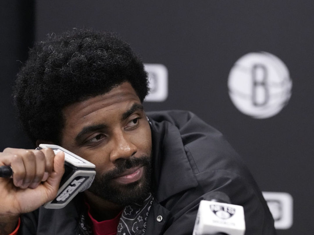 Report: NYC to announce vax exemption, opening door for Kyrie, Yankees, Mets