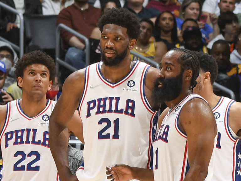 Joel Embiid, Sixers hold off LeBron-less Lakers, 126-121