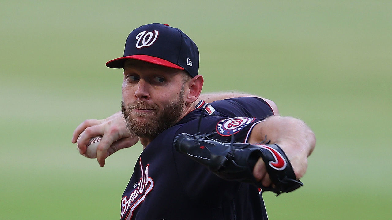 ATLANTA, GEORGIA - JUNE 01: Stephen Strasburg #37 of the Washington Nationals pitches in the first inning against the Atlanta Braves at Truist Park on June 01, 2021 in Atlanta, Georgia.