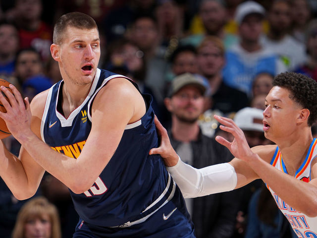 Jokic scores 35 in Nuggets' win over Thunder | theScore.com