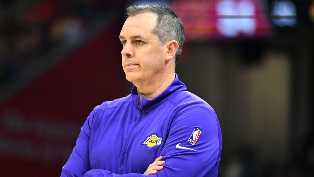 CLEVELAND, OHIO - MARCH 21: Head coach Frank Vogel of the Los Angeles Lakers watches during the second quarter against the Cleveland Cavaliers at Rocket Mortgage Fieldhouse on March 21, 2022 in Cleveland, Ohio. NOTE TO USER: User expressly acknowledges and agrees that, by downloading and/or using this photograph, user is consenting to the terms and conditions of the Getty Images License Agreement.
