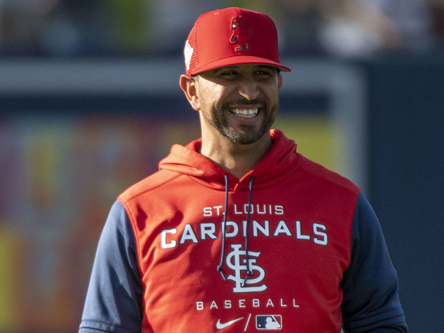 Cardinals' Marmol inherits veteran, win-now team | theScore.com
