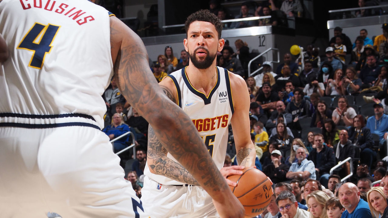 INDIANAPOLIS, IN - MARCH 30: Austin Rivers #25 of the Denver Nuggets handles the ball during the game against the Indiana Pacers on March 30, 2022 at Gainbridge Fieldhouse in Indianapolis, Indiana. Mandatory Copyright Notice: Copyright 2022 NBAE
