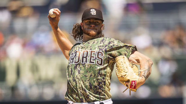 SAN DIEGO, CA - SEPTEMBER 5: Chris Paddack #59 of the San Diego Padres pitches in the first inning against the Houston Astros on September 5, 2021 at Petco Park in San Diego, California.
