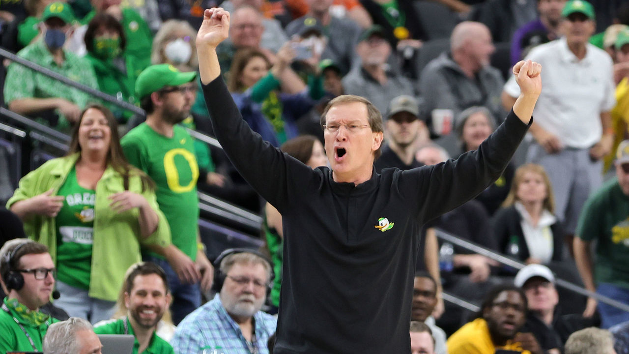 LAS VEGAS, NEVADA - MARCH 09: Head coach Dana Altman of the Oregon Ducks reacts as his team takes on the Oregon State Beavers during the first round of the Pac-12 Conference basketball tournament at T-Mobile Arena on March 09, 2022 in Las Vegas, Nevada. The Ducks defeated the Beavers 86-72.