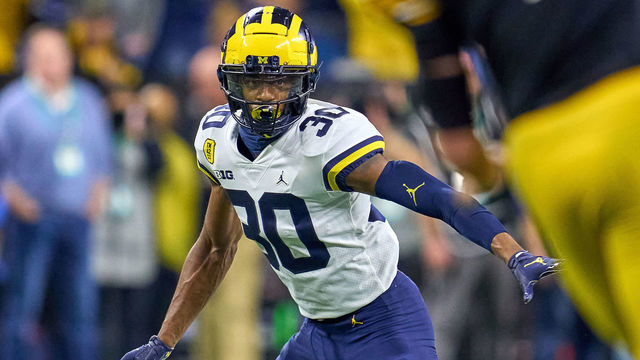 INDIANAPOLIS, IN - DECEMBER 04: Michigan Wolverines defensive back Daxton Hill (30) runs in motion during the Big Ten Championship Game between the Iowa Hawkeyes and the Michigan Wolverines on December 04, 2021, at Lucas Oil Stadium, in Indianapolis, IL.