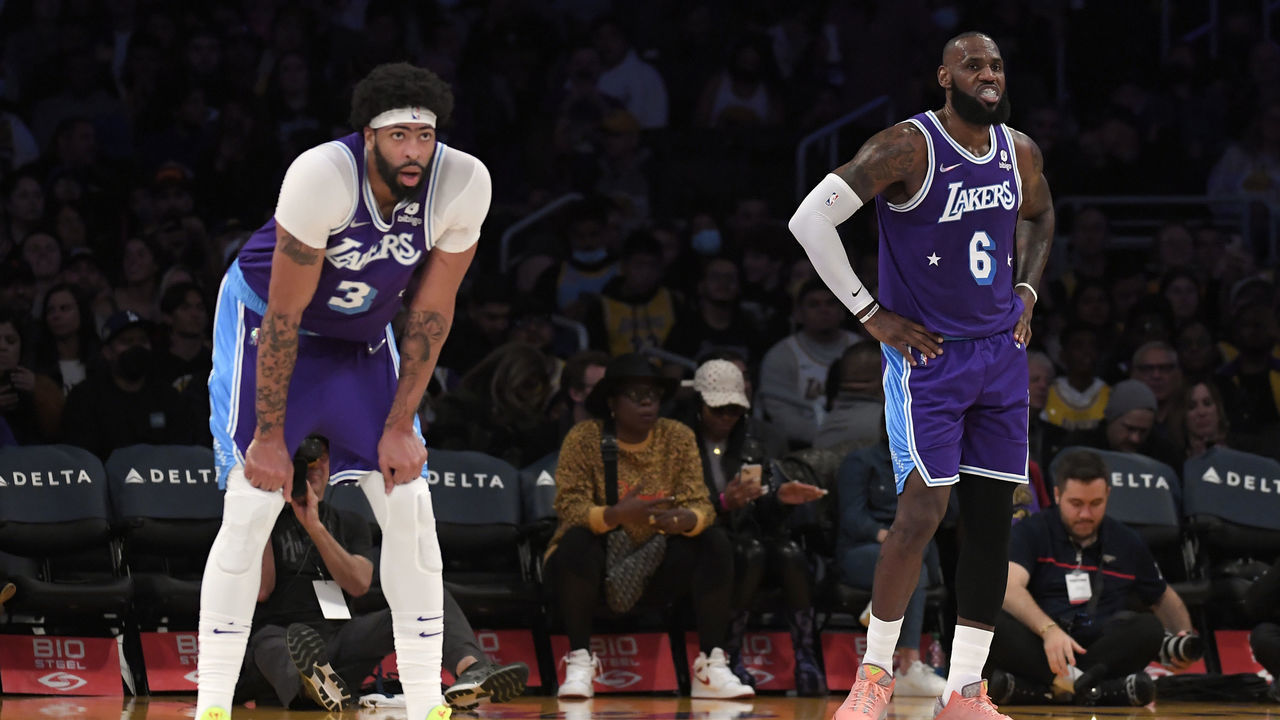 LOS ANGELES, CA - APRIL 01: LeBron James #6 and Anthony Davis #3 of the Los Angeles Lakers during a break in the action in the first half of the basketball game at Crypto.com Arena on April 1, 2022 in Los Angeles, California. NOTE TO USER: User expressly acknowledges and agrees that, by downloading and/or using this Photograph, user is consenting to the terms and conditions of the Getty Images License Agreement.