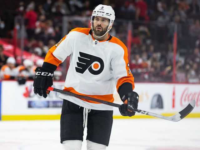 OTTAWA, ON - MARCH 18: Philadelphia Flyers Defenceman Keith Yandle (3) before a face-off during third period National Hockey League action between the Philadelphia Flyers and Ottawa Senators on March 18, 2022, at Canadian Tire Centre in Ottawa, ON, Canada.