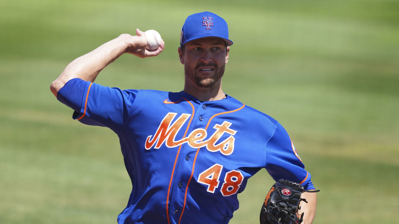 PORT ST. LUCIE, FLORIDA - MARCH 27: Jacob deGrom #48 of the New York Mets warms up before the start of the Spring Training game against the St. Louis Cardinals at Clover Park on March 27, 2022 in Port St. Lucie, Florida.