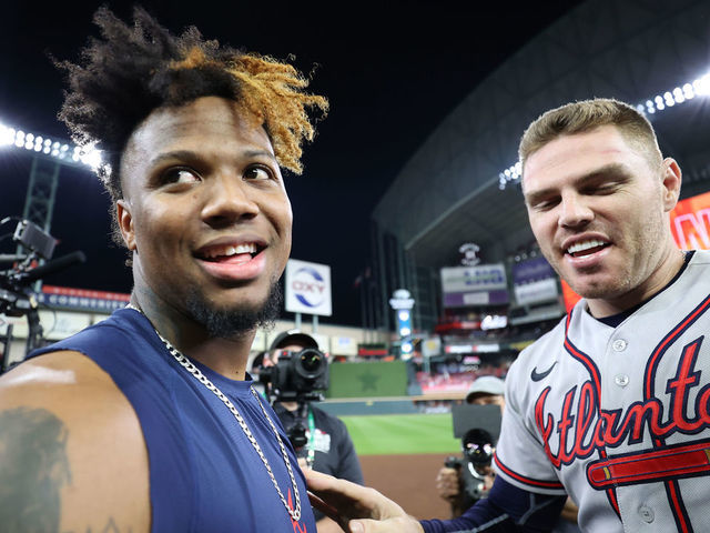 Braves' Acuña describes feelings for Freeman as 'nothing'