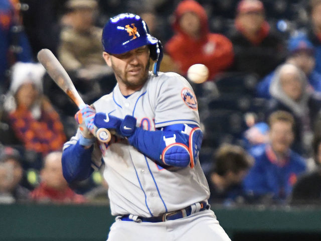 Mets' Pete Alonso drilled in face, exits against Nationals