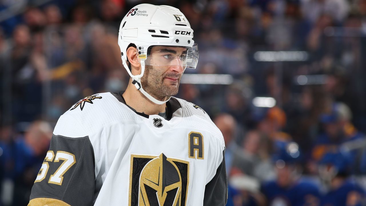 BUFFALO, NY - MARCH 10: Max Pacioretty #67 of the Vegas Golden Knights prepares for a faceoff during an NHL game against the Buffalo Sabres on March 10, 2022 at KeyBank Center in Buffalo, New York.