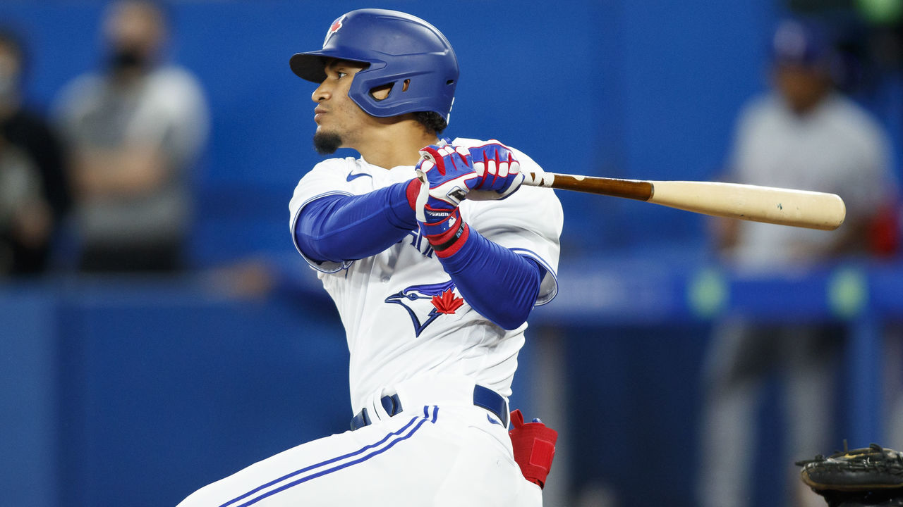 The Toronto Blue Jays have placed Bo Bichette on the IL with right patellar  tendonitis, the team announced.