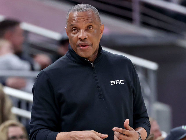 Kings part ways with interim coach Gentry, begin full searc…