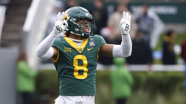 WACO, TX -NOVEMBER 27: Nove Jalen Pitre #8 of the Baylor Bears reacts against the Texas Tech Red Raiders in the second half at McLane Stadium on mber 27, 2021 in Waco, Texas. Baylor won 27-24.