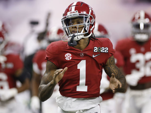 INDIANAPOLIS, IN - JANUARY 10: Alabama Crimson Tide wide receiver Jameson Williams (1) runs onto the field with his teammates prior to the CFP National Championship college football game against the Georgia Bulldogs on Jan. 10, 2022 at Lucas Oil Stadium in Indianapolis, Indiana.