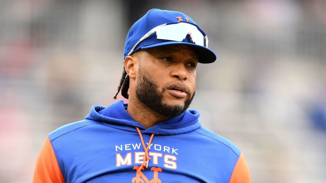 WASHINGTON, DC - APRIL 10: Robinson Cano #24 of the New York Mets warms up before a baseball game against the Washington Nationals at the Nationals Park on April 10, 2022 in Washington, DC.