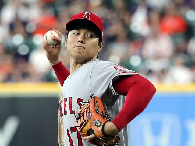 Shohei Ohtani Los Angeles Angels Game-Used #17 White Jersey vs. Houston  Astros on April 9 2022